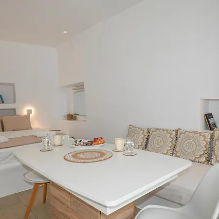 Le Petit ενα μικρό αλλά όμορφο σπίτι